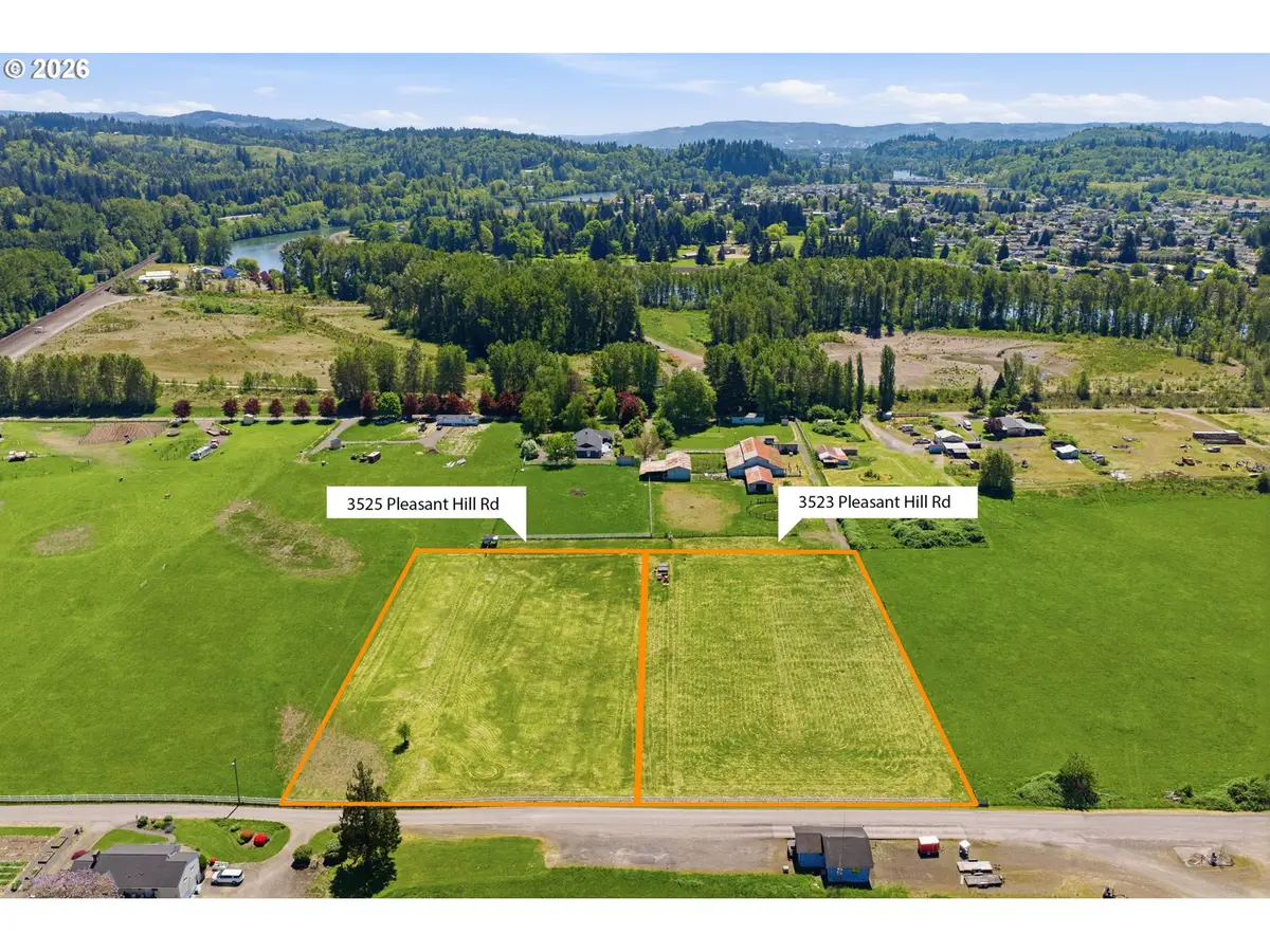 3525 Pleasant Hill Rd, Kelso, WA 98626 - #1