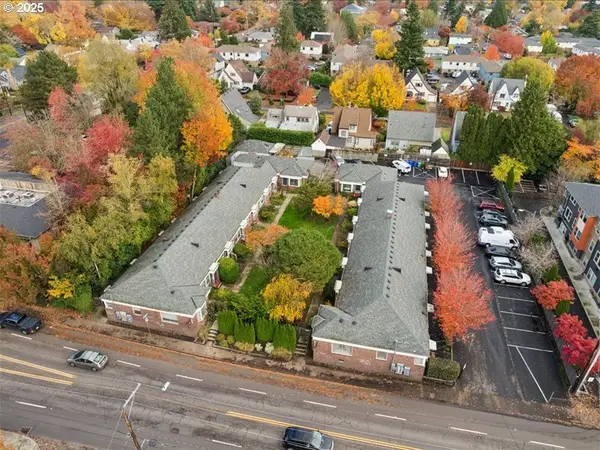 610 SE Cesar E Chavez Blvd, Portland, OR 97214