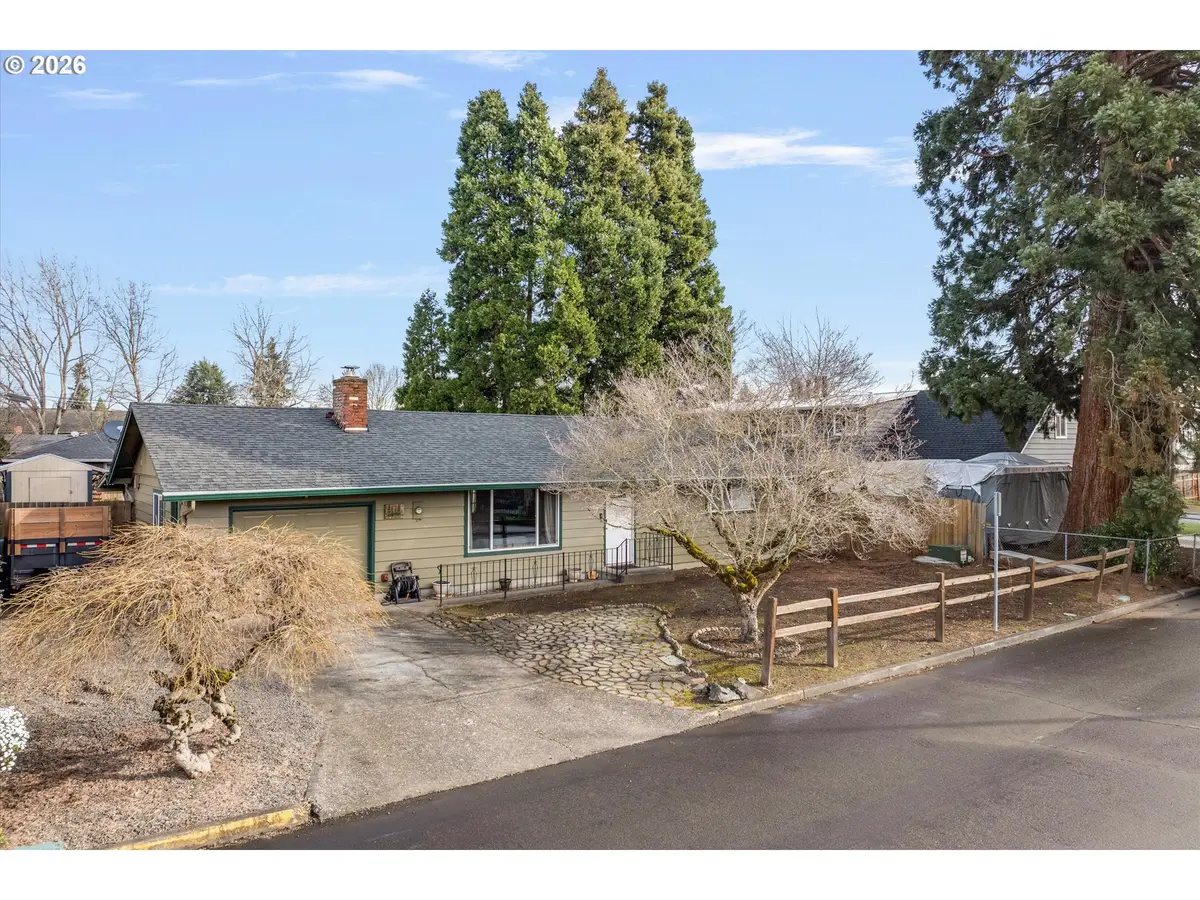 1173 SE Elm St, Hillsboro, OR 97123 - #1
