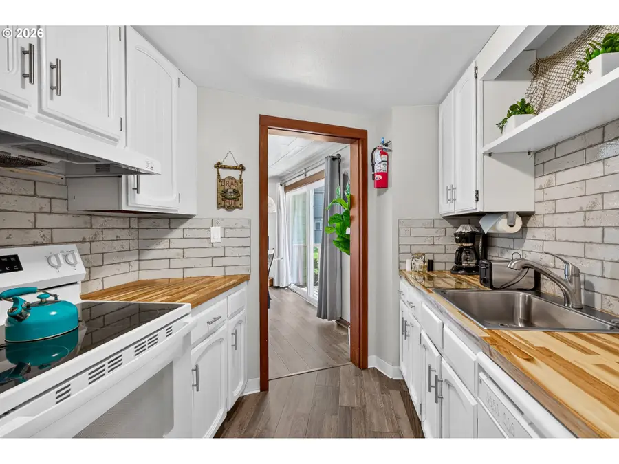 3641 NW Oceanview Dr #110, Newport, OR 97365 - #3