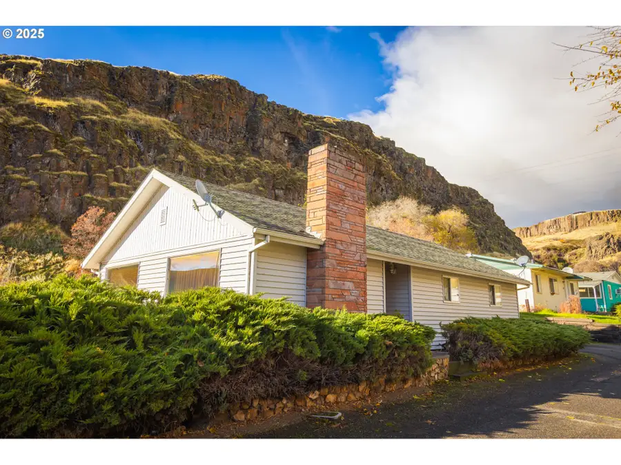 315 Coffield Canyon Rd, Wishram, WA 98673 - Image #2