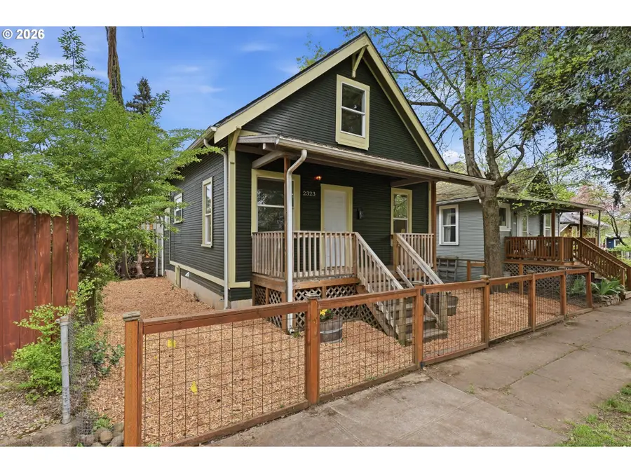2323 N Terry St, Portland, OR 97217 - #2