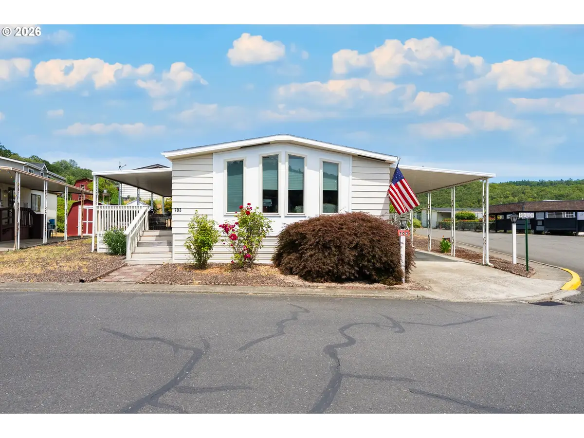 703 Shadow Ranch Ln, Roseburg, OR 97470 - #1