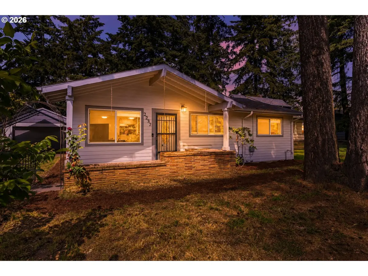 2237 SE 139th Ave, Portland, OR 97233 - #1