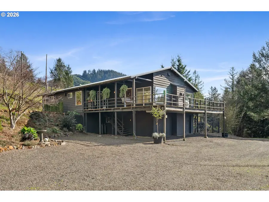 990 Skyline Dr, Tillamook, OR 97141 - #3