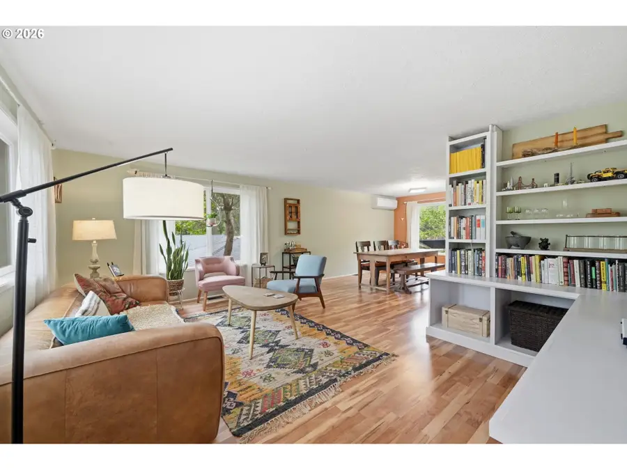 610 Empress Ave, Eugene, OR 97405 - #3