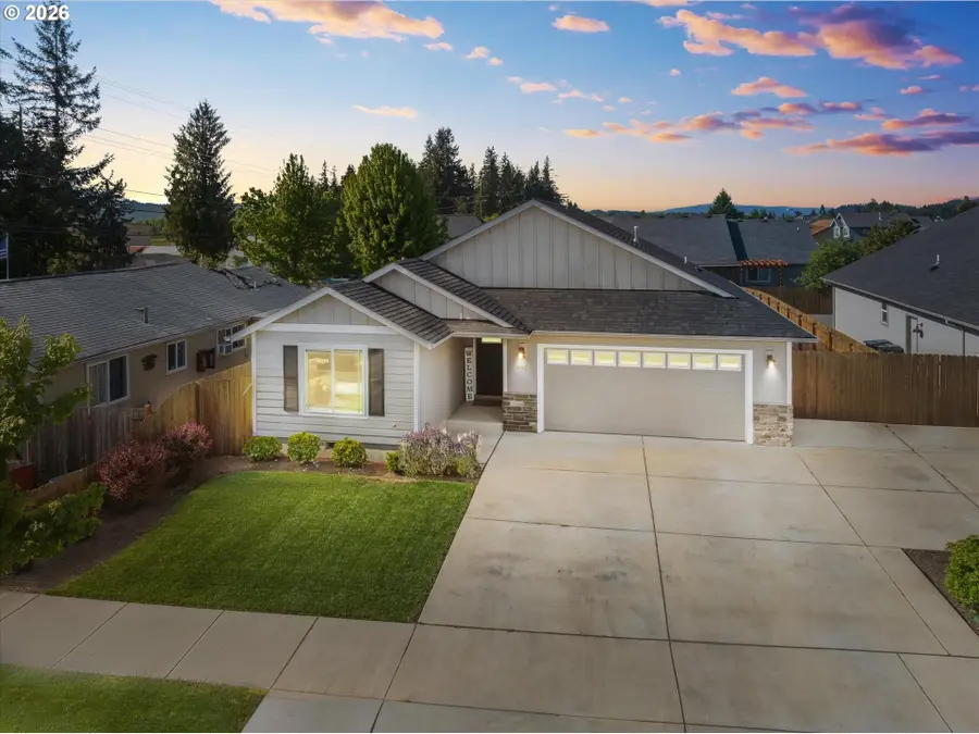 392 Owens Way, Creswell, OR 97426 - #2