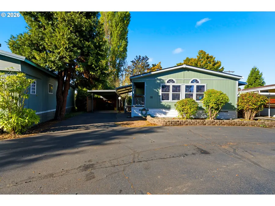 1220 Monmouth St #37, Independence, OR 97351 - #2