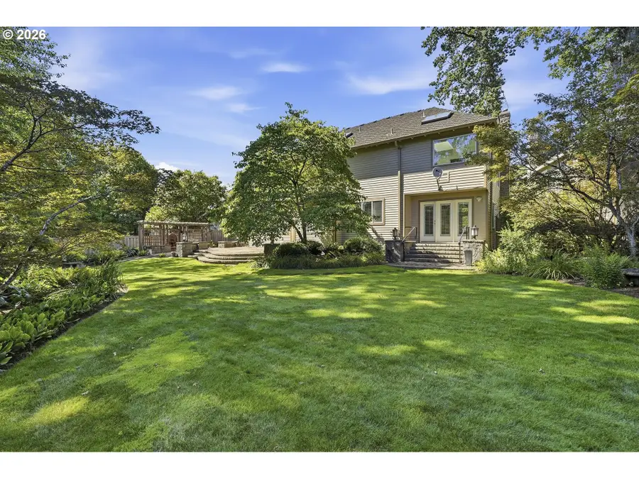 5326 Denton Dr, Lake Oswego, OR 97035 - #2
