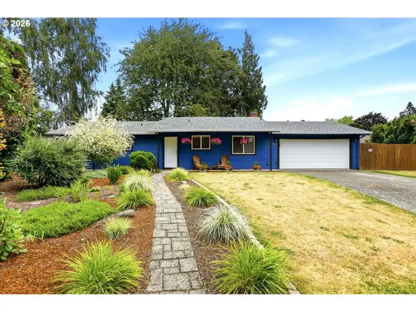 8621 NW 12th Ct, Vancouver, WA 98665