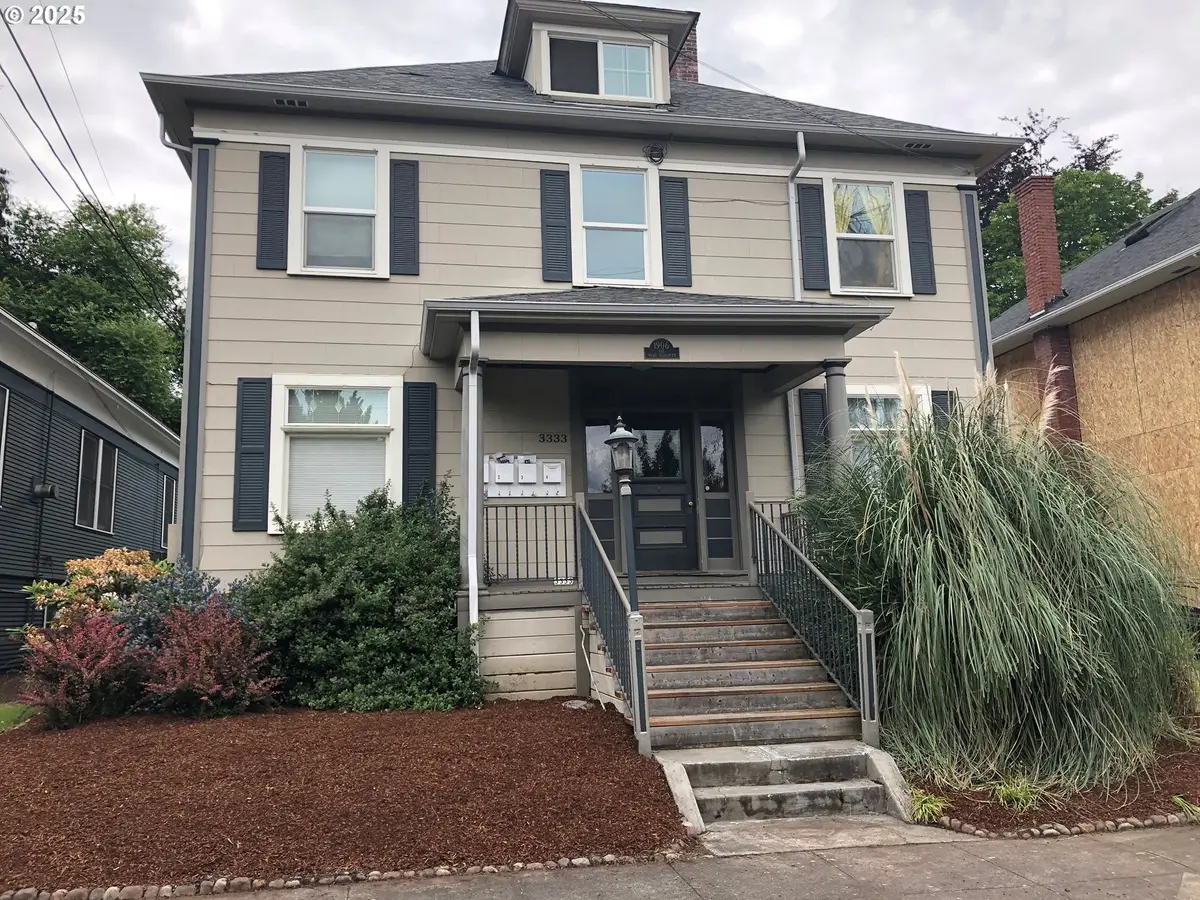 3333 SE 11th Ave, Portland, OR 97202 - Image #1