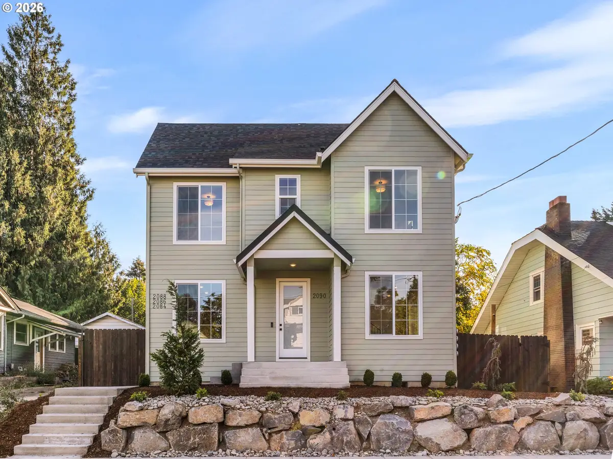 2090 N Watts St #1, Portland, OR 97217 - #1