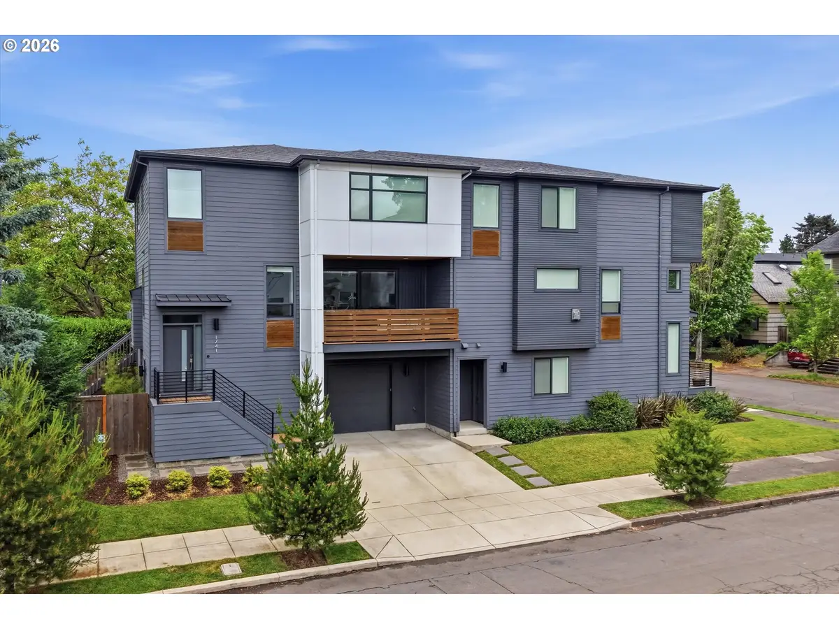 1741 SE Brooklyn St, Portland, OR 97202 - #1