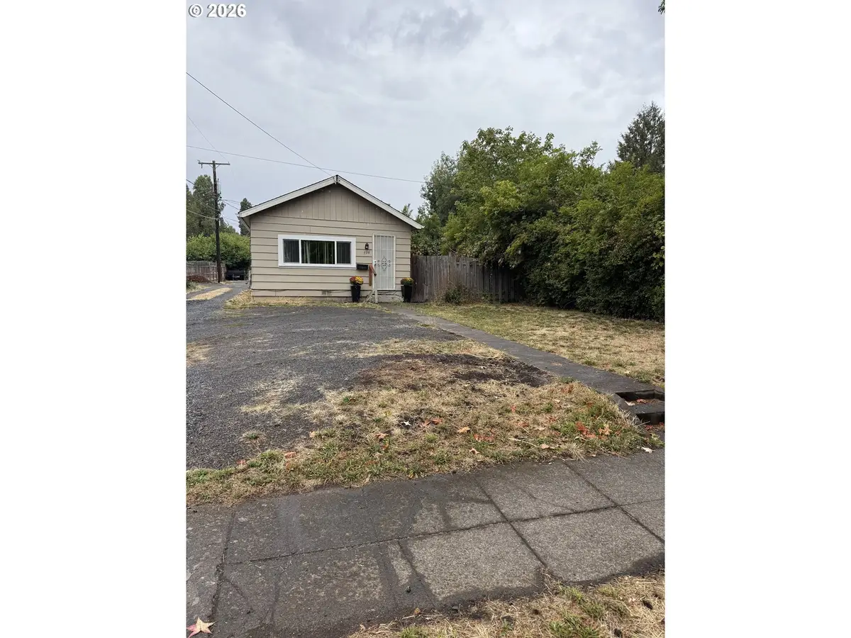 736 5th St, Springfield, OR 97477 - #1