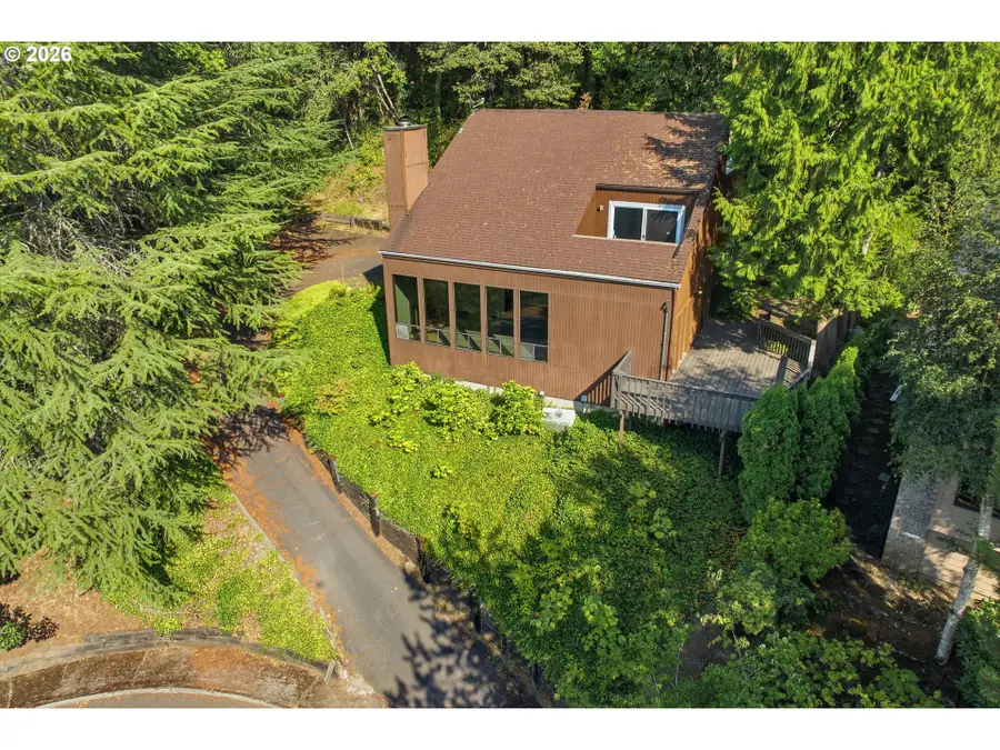 3040 Camellia Dr, Salem, OR 97302 - #2