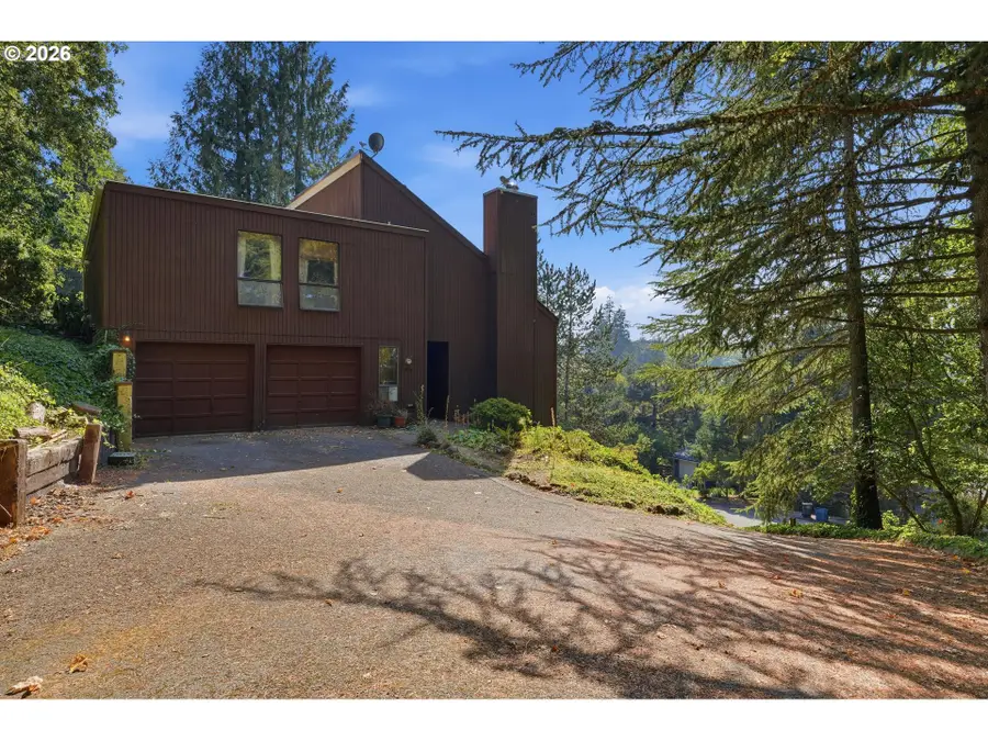 3040 Camellia Dr, Salem, OR 97302 - #3