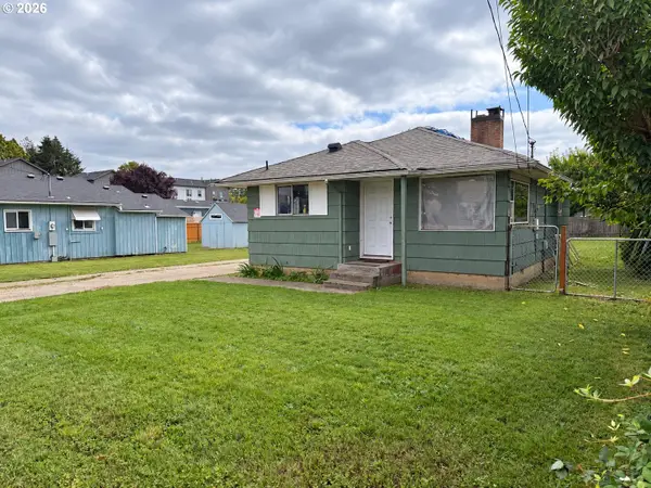 2812 19th Ave, ForestGrove, OR 97116
