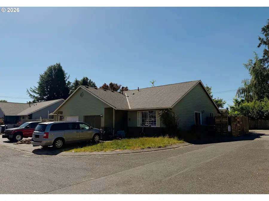 1462 NE Thomas Ct, Hillsboro, OR 97124 - #2