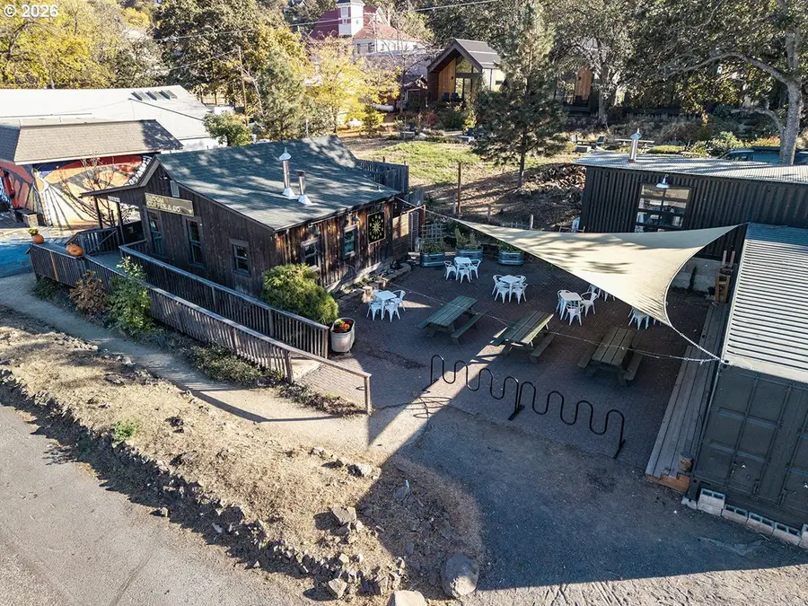1104 1st Ave, Mosier, OR 97040 - #3