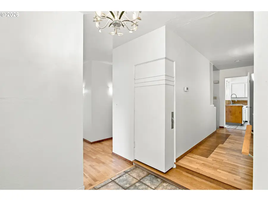 1147 Park Ave, Eugene, OR 97404 - #3