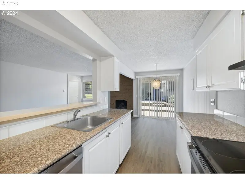 2921 NE Rene Ave #15-B, Gresham, OR 97030 - #2