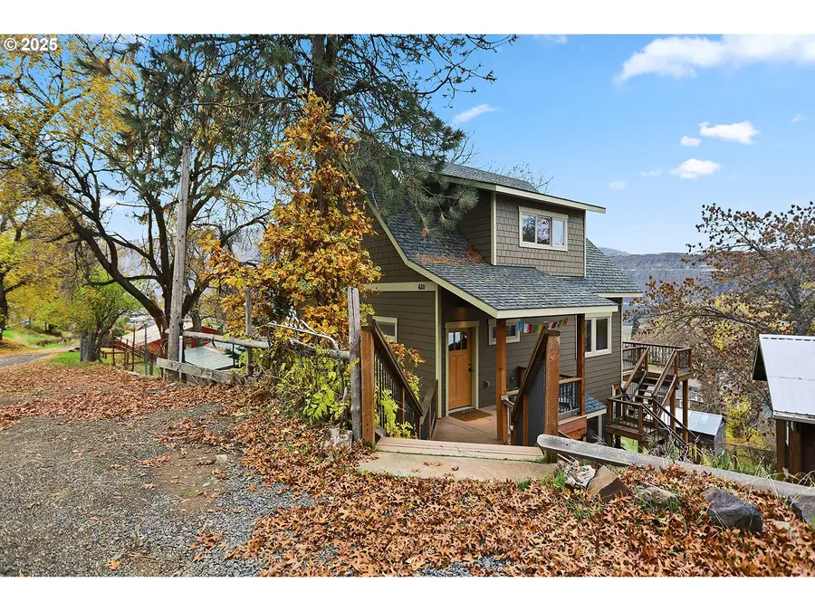 608 Columbia Ave, Lyle, WA 98635 - #2