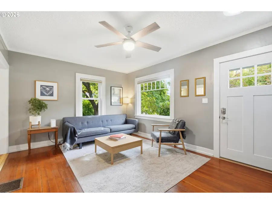 625 NE Buffalo St, Portland, OR 97211 - #2