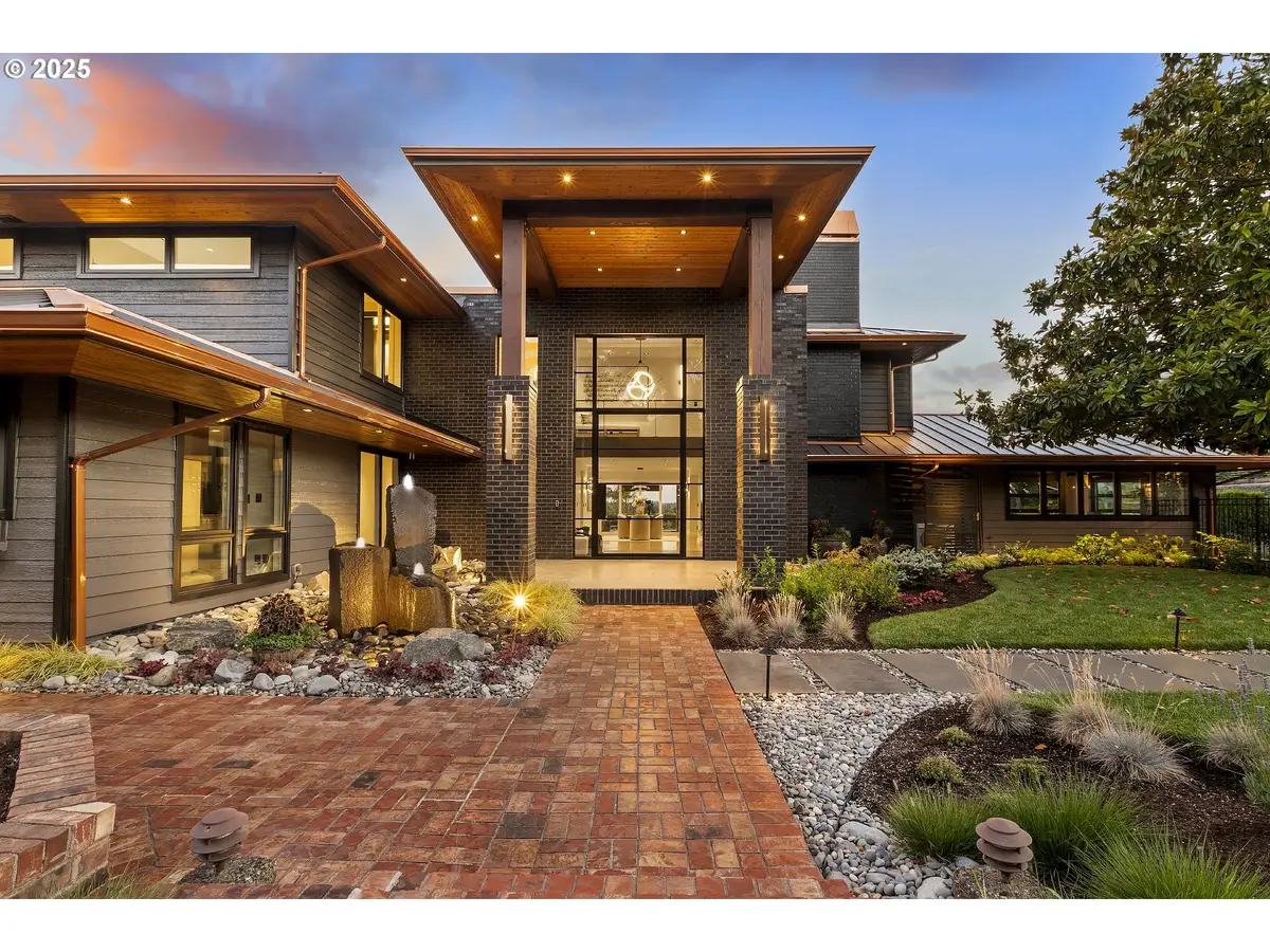 8015 SE Evergreen Hwy, Vancouver, WA 98664 - Image #1