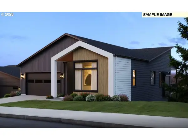 17697 Hillside Dr, WestLinn, OR 97068