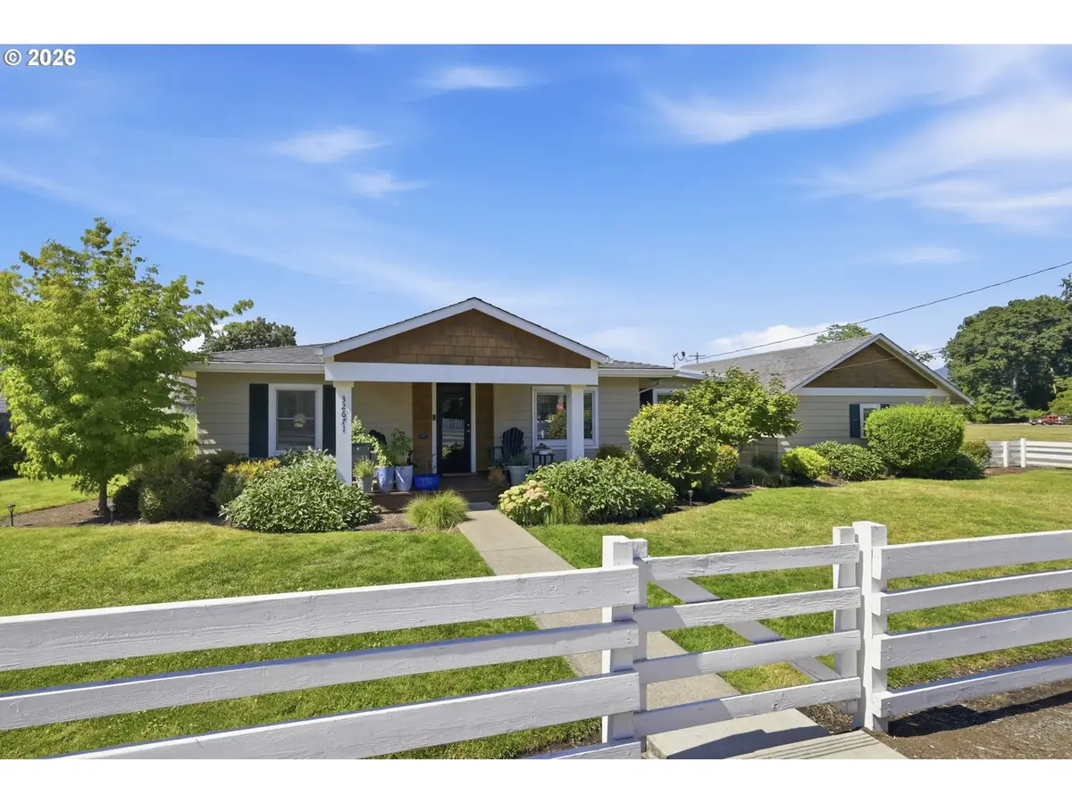 32671 E Mill St, Coburg, OR 97408 - #1