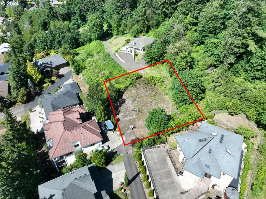 9380 SE Emmert View Ct, Northwest Clackamas, OR 97086 - #3