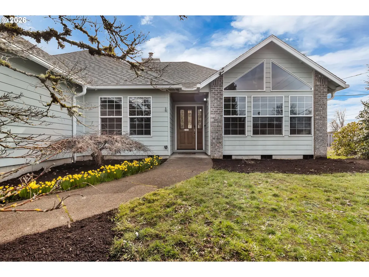 1420 NE Hoffman Dr, McMinnville, OR 97128 - #1