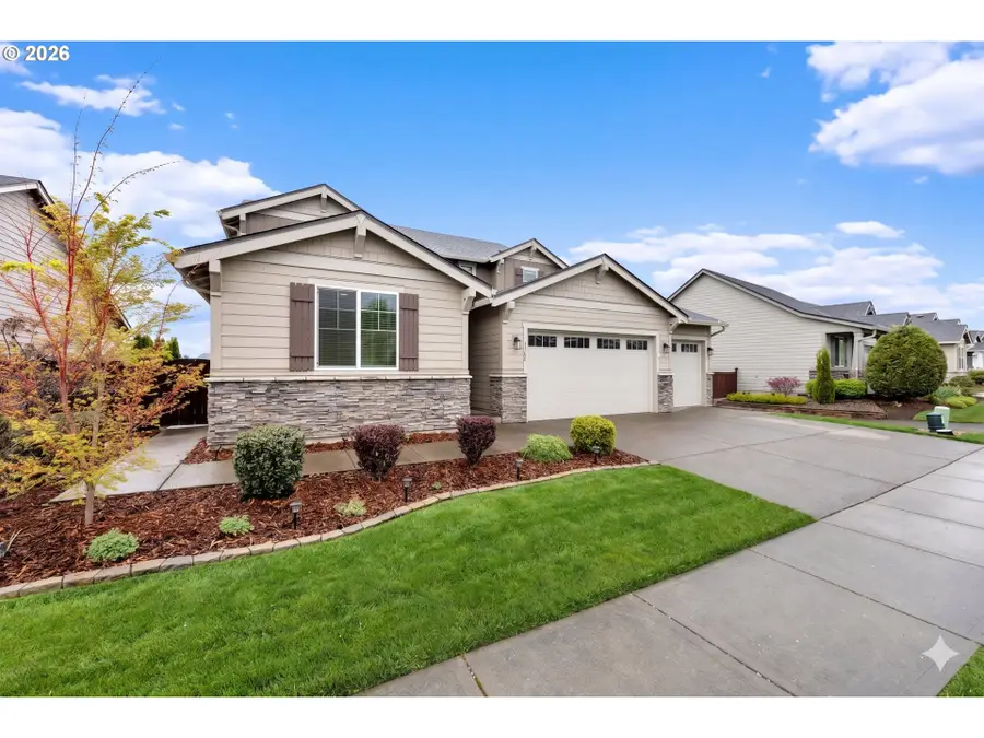 4766 S 16th Dr, Ridgefield, WA 98642 - #2