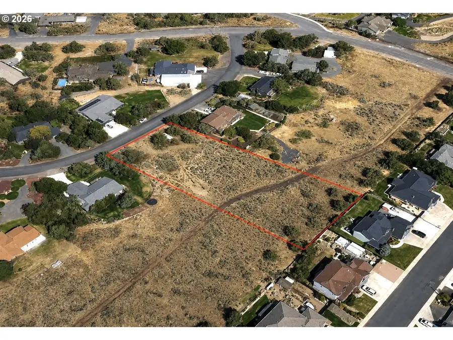 2764 SW Bentwood Dr, Redmond, OR 97756 - #2