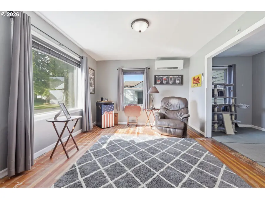 551 24th Ave, Longview, WA 98632 - #2
