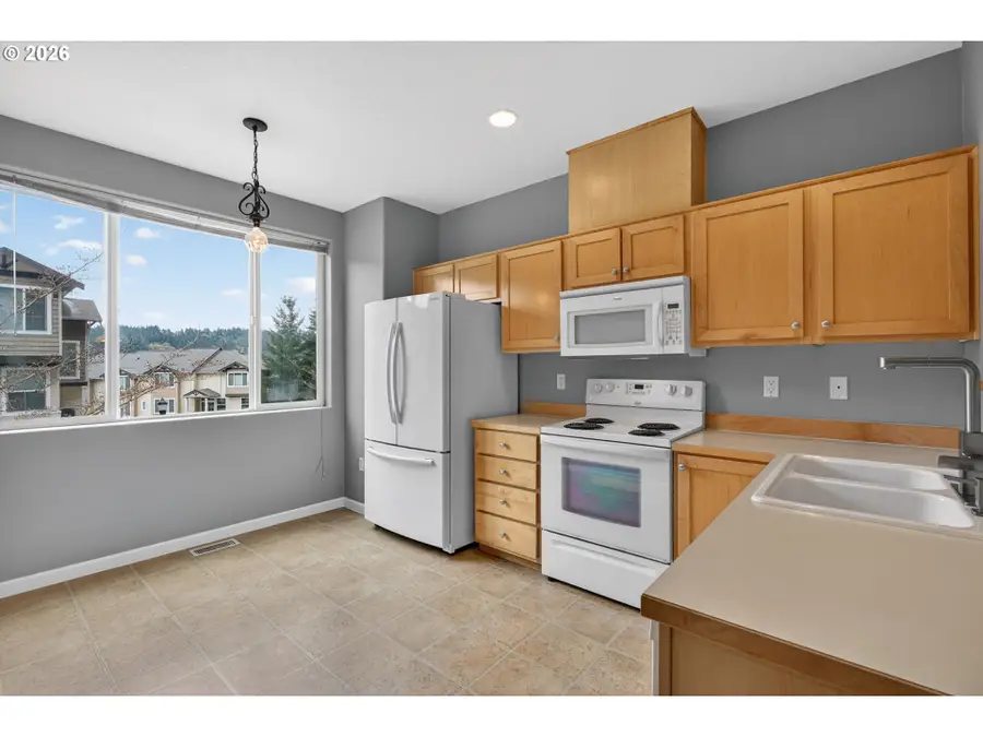 15430 SW Sparrow Loop #102, Beaverton, OR 97007 - #3