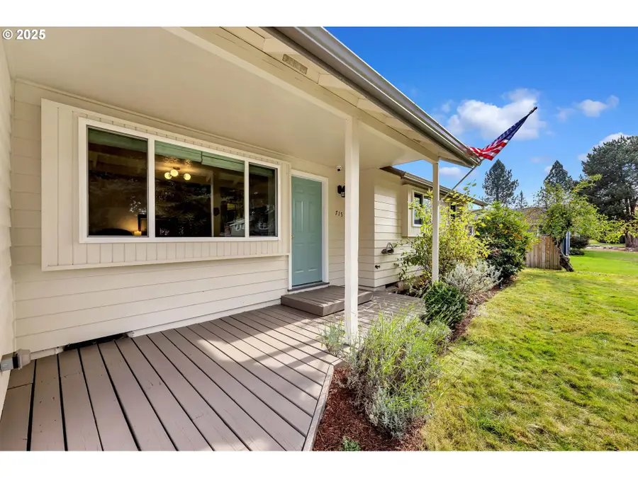 715 NW 3rd Ave, Battle Ground, WA 98604 - Image #2