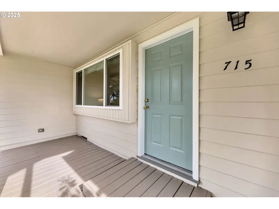 715 NW 3rd Ave, Battle Ground, WA 98604 - Image #3