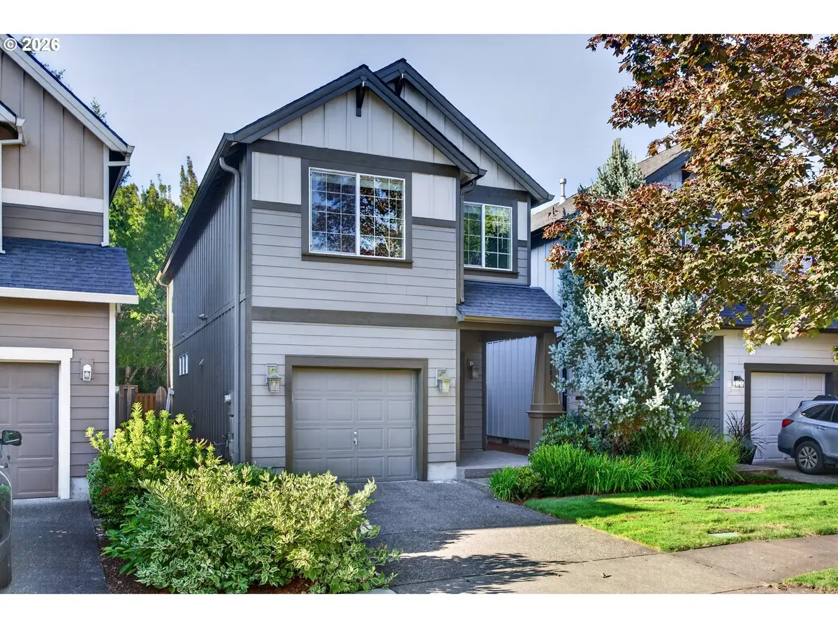 4667 SE Sandalwood St, Hillsboro, OR 97123 - #1