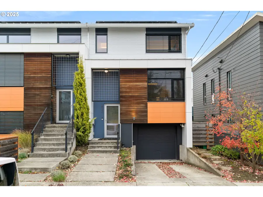 620 NE 61st Pl, Portland, OR 97213 - Image #2