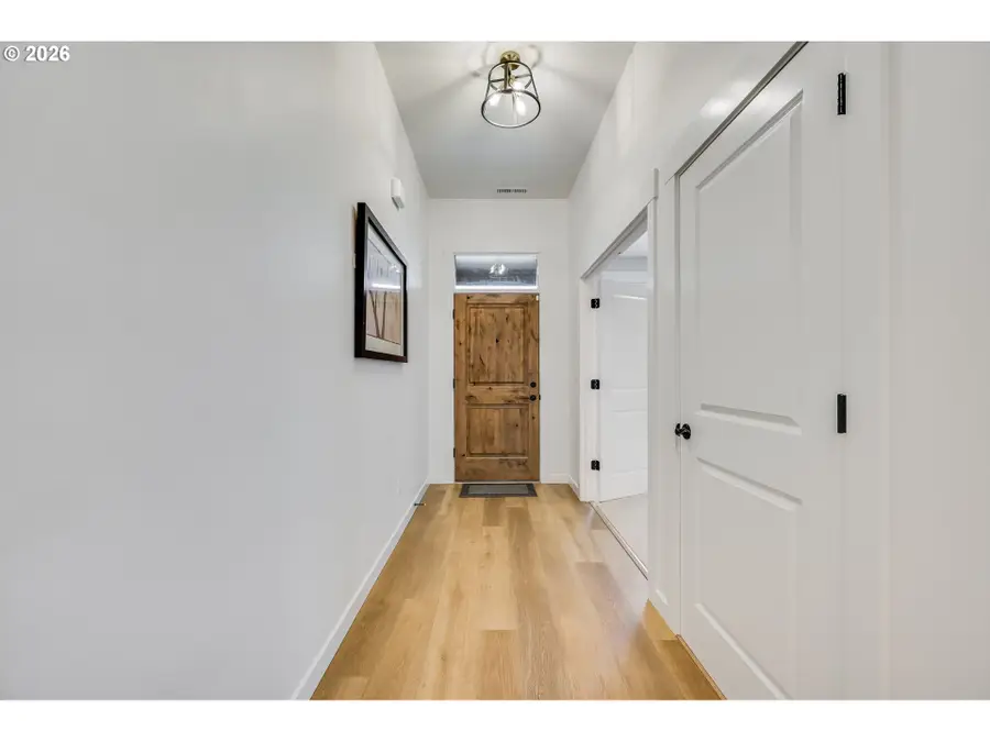 723 SE 36th St, Battle Ground, WA 98604 - #3