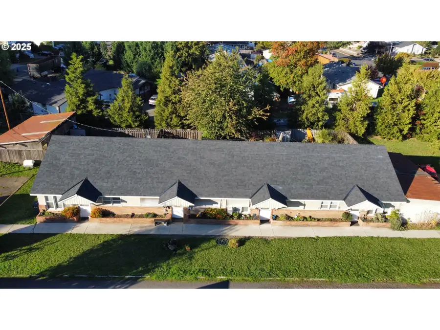 302 S 19th Ave, Cornelius, OR 97113 - Image #2