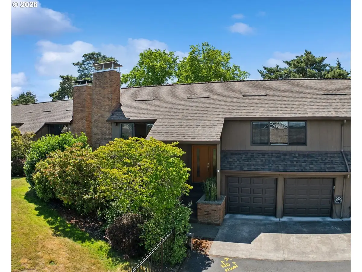 14622 NE Rose Pkwy, Portland, OR 97230 - #1