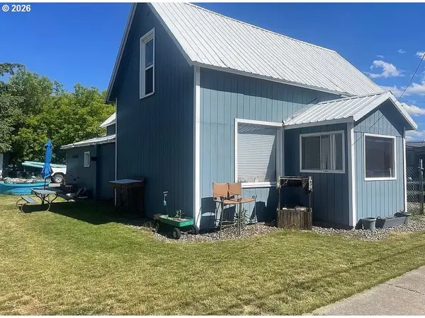 209 N River St, Enterprise, OR 97828