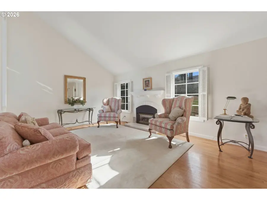 3945 Spring Blvd, Eugene, OR 97405 - #3