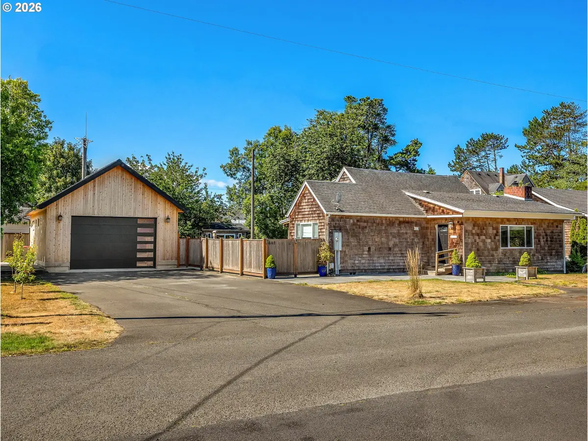641 2nd St, Gearhart, OR 97138 - #1