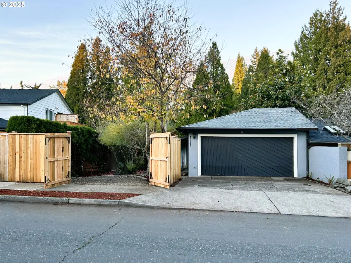 3545 SE 1st St, Gresham, OR 97080 - Image #1