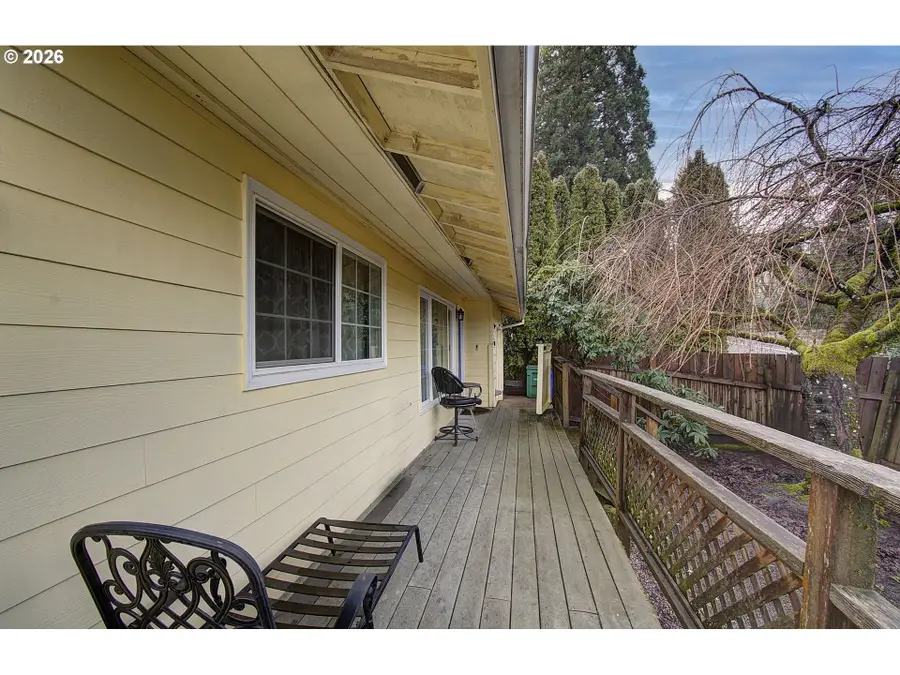 11612 SW 49th Ave, Portland, OR 97219 - Image #3