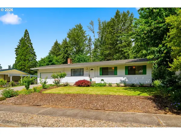 11312 NE Conifer Dr, Vancouver, WA 98662