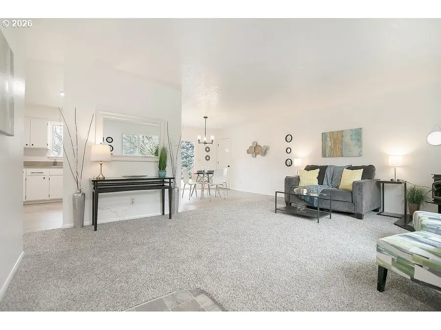 119 Key Rd, Castle Rock, WA 98611 - Image #2